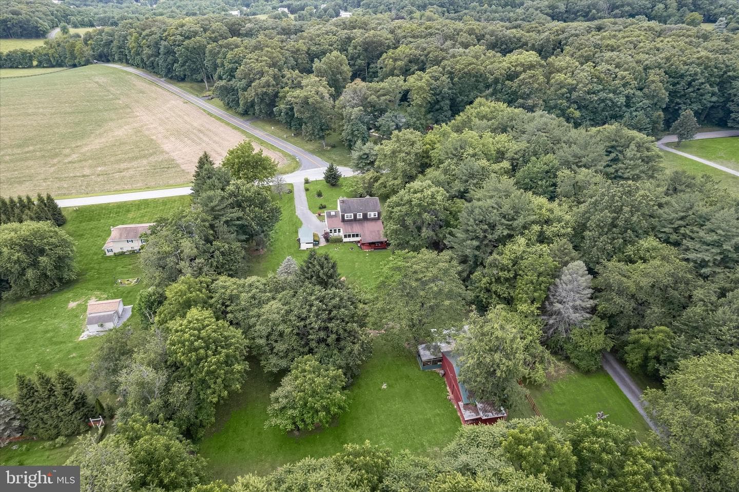 2319 Braddock Road photo 3
