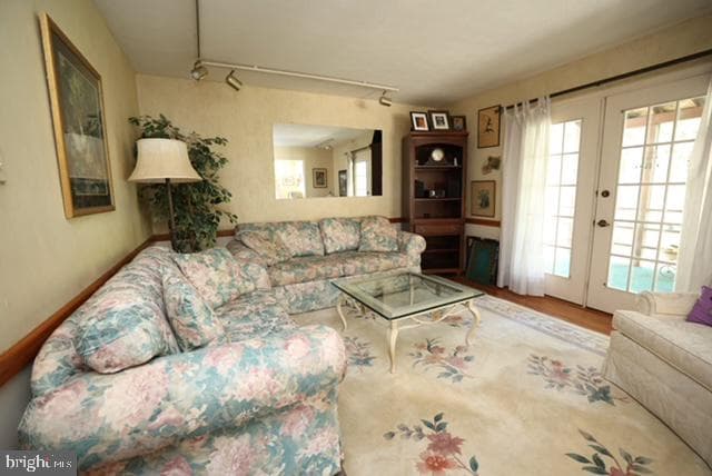 1740 Fairmount Road photo 30