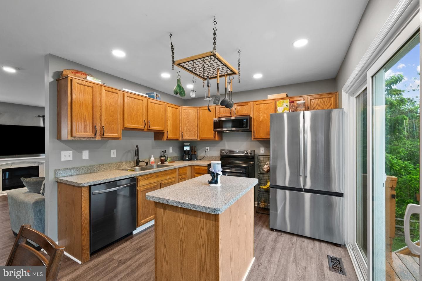 79 Crimson Avenue photo 10