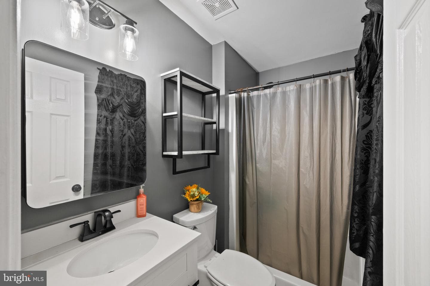 79 Crimson Avenue photo 15