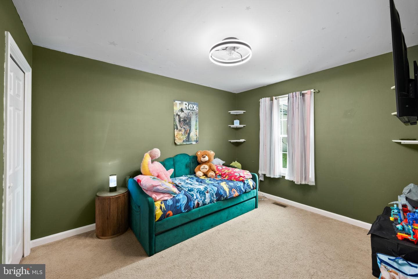 79 Crimson Avenue photo 19
