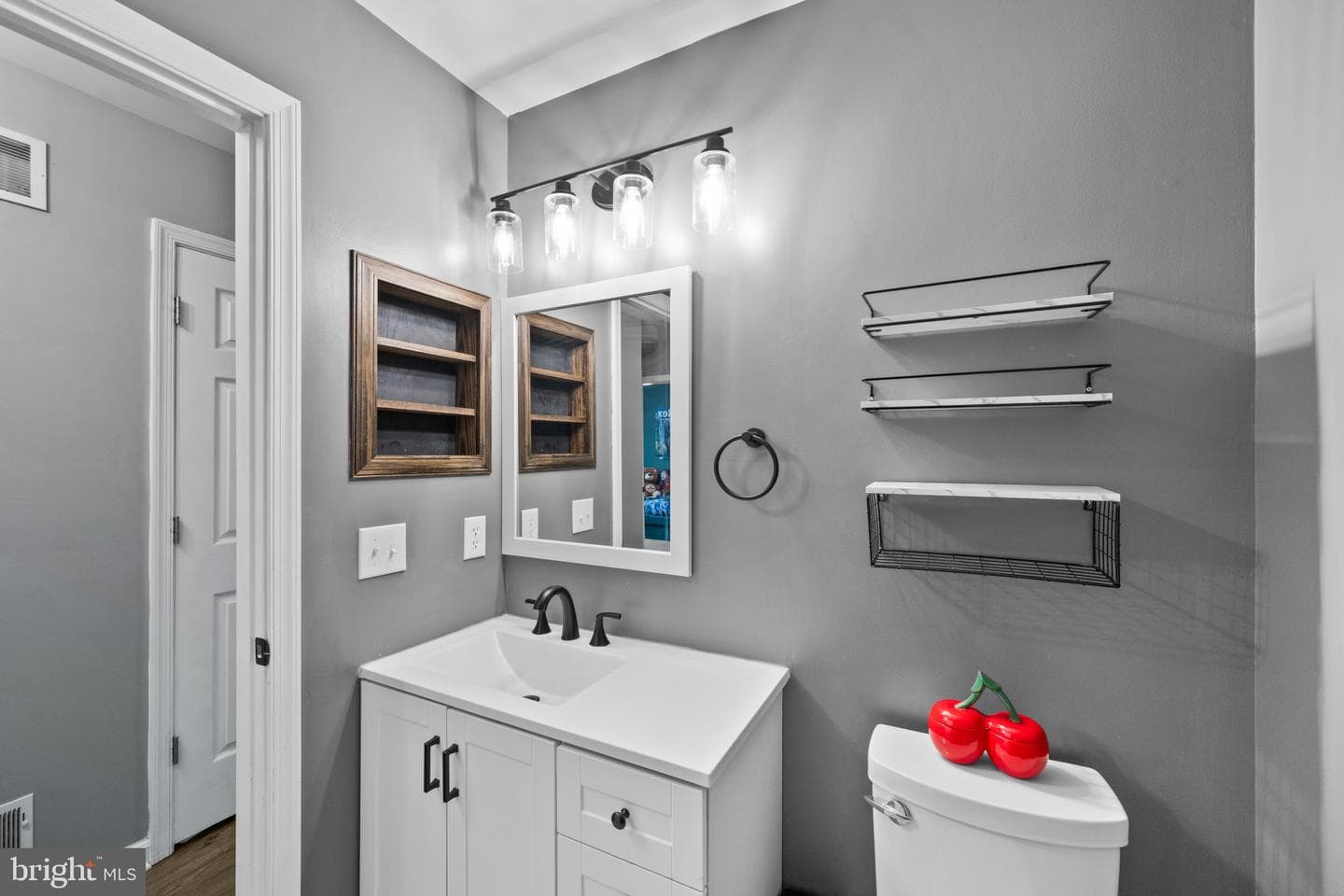 79 Crimson Avenue photo 26
