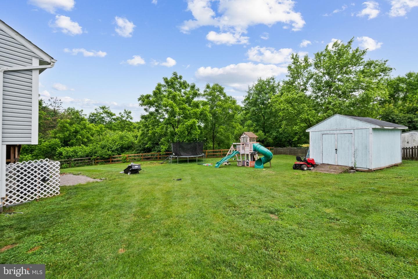 79 Crimson Avenue photo 29