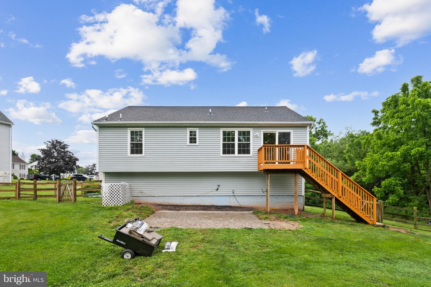 79 Crimson Avenue photo 30