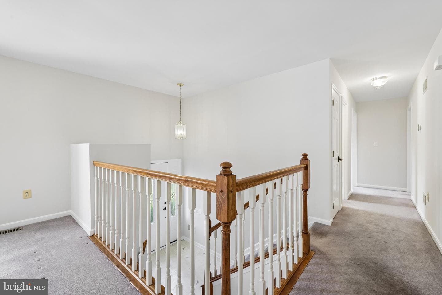 902 Clauser Court photo 12