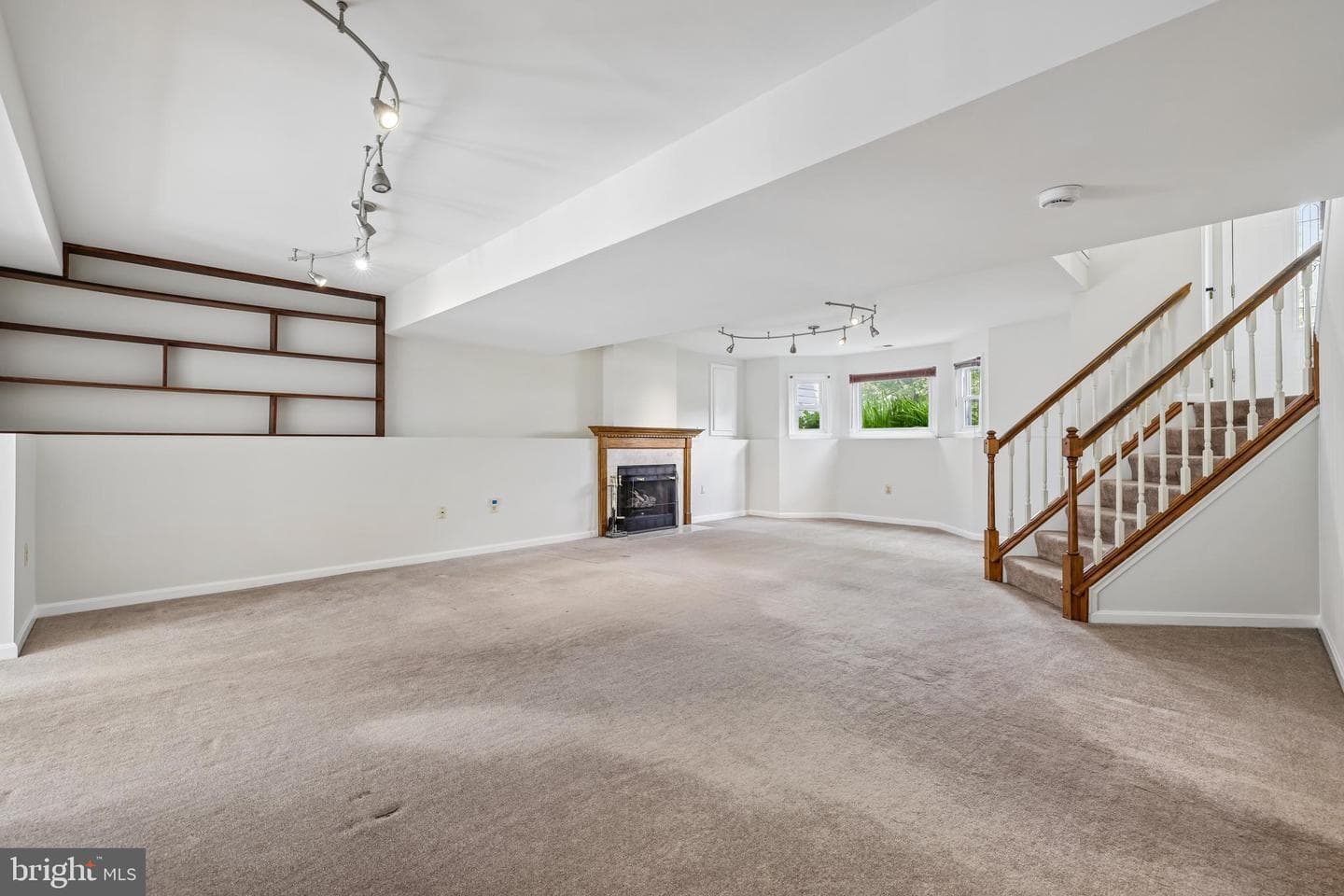 902 Clauser Court photo 53