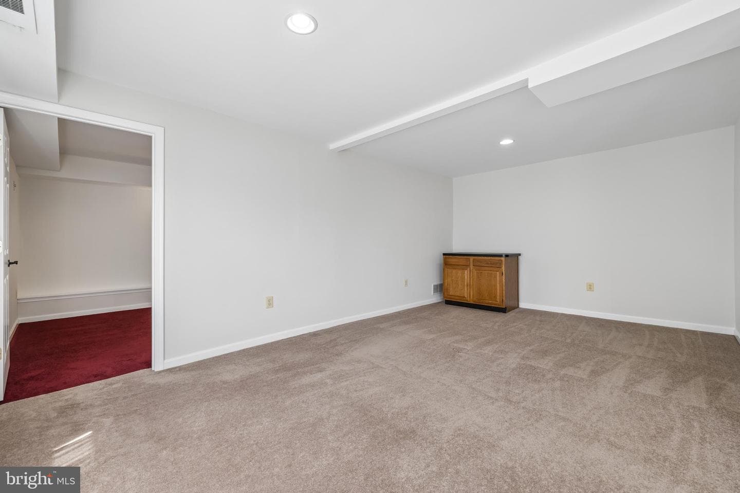 902 Clauser Court photo 58