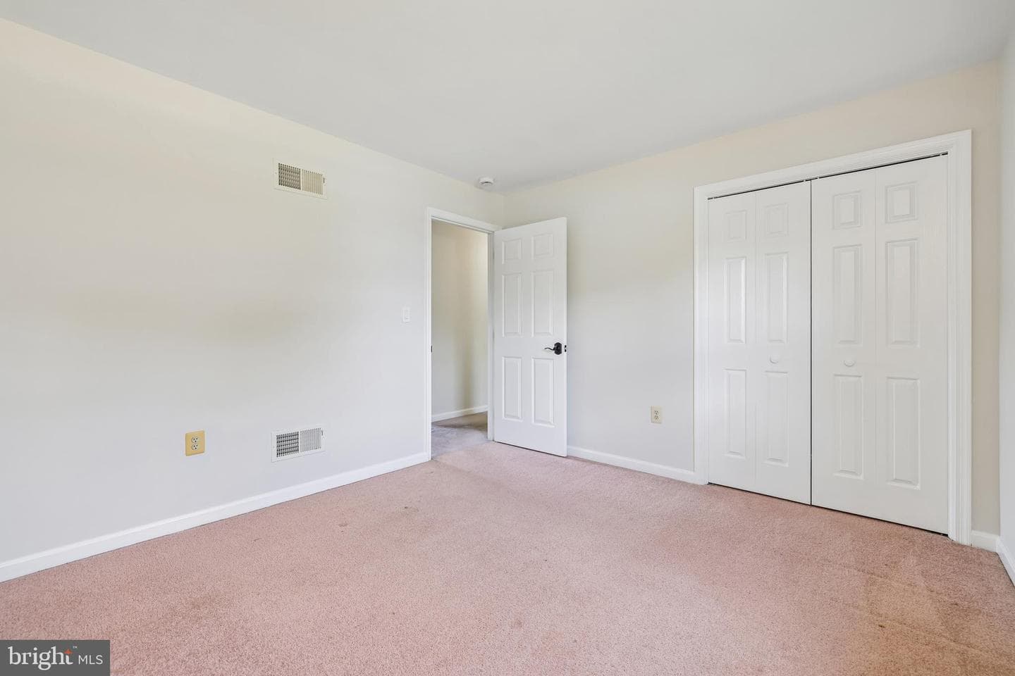 902 Clauser Court photo 62