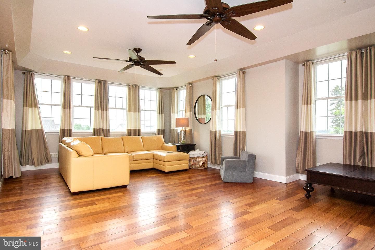 2803 Hilltop Drive photo 5