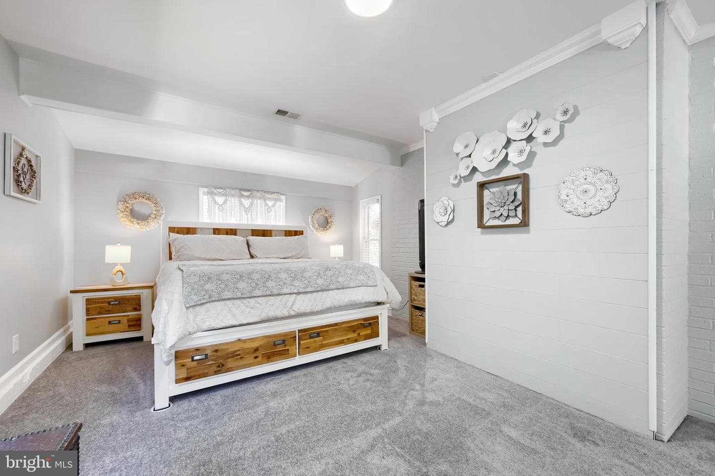 1456 Deer Park Road photo 13