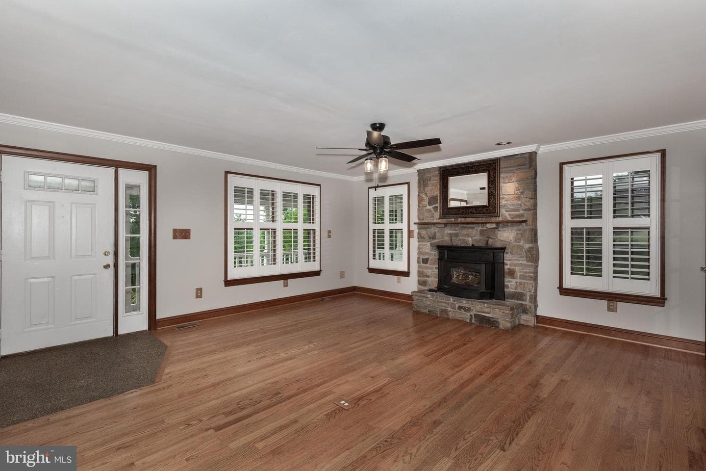 15 Ridge View Drive photo 4