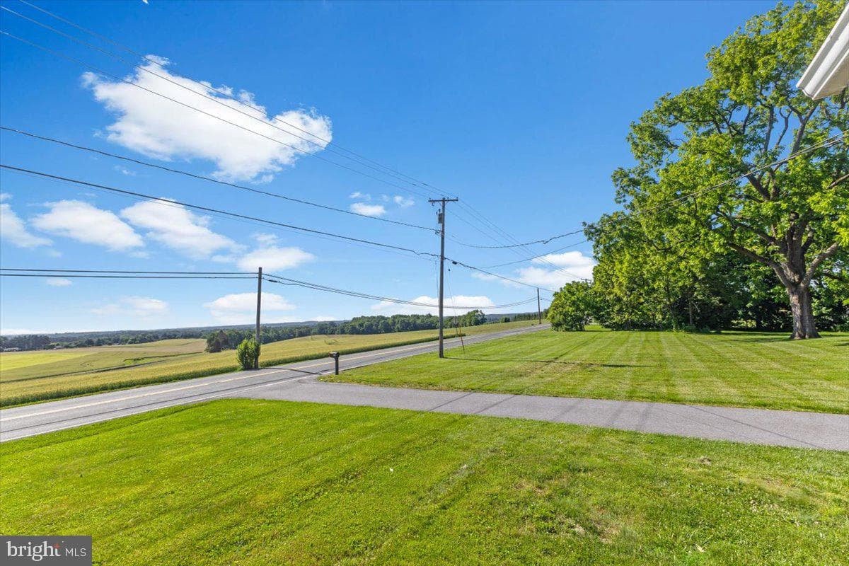 6824 Woodbine Road photo 28