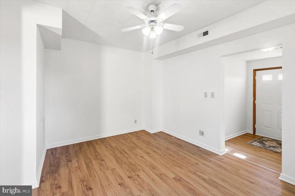 6824 Woodbine Road photo 9
