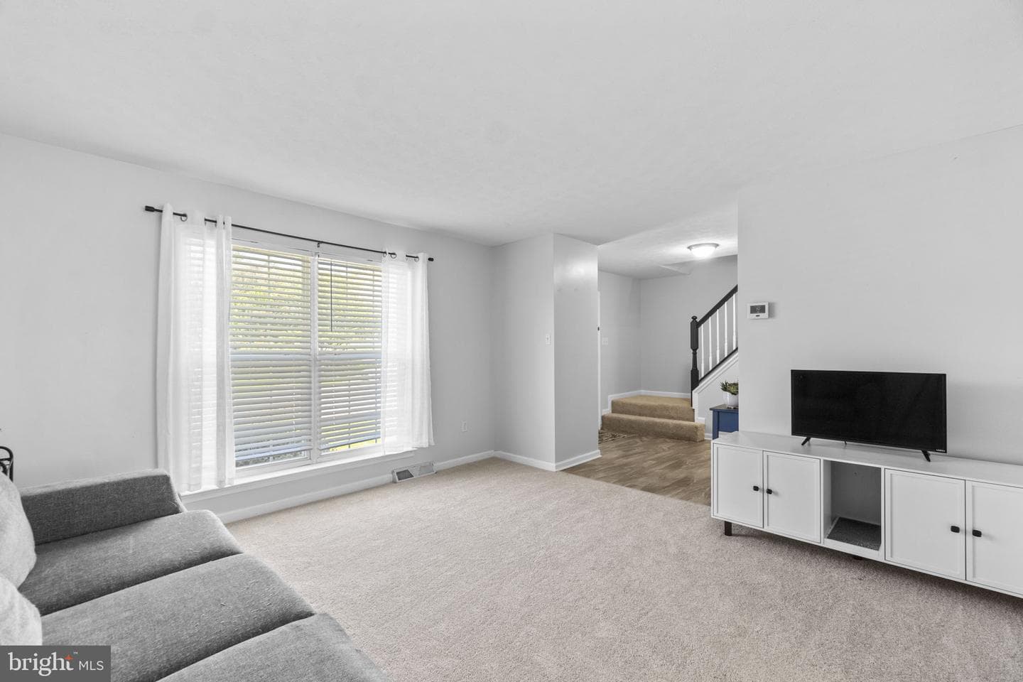 571 Rich Mar Street photo 5