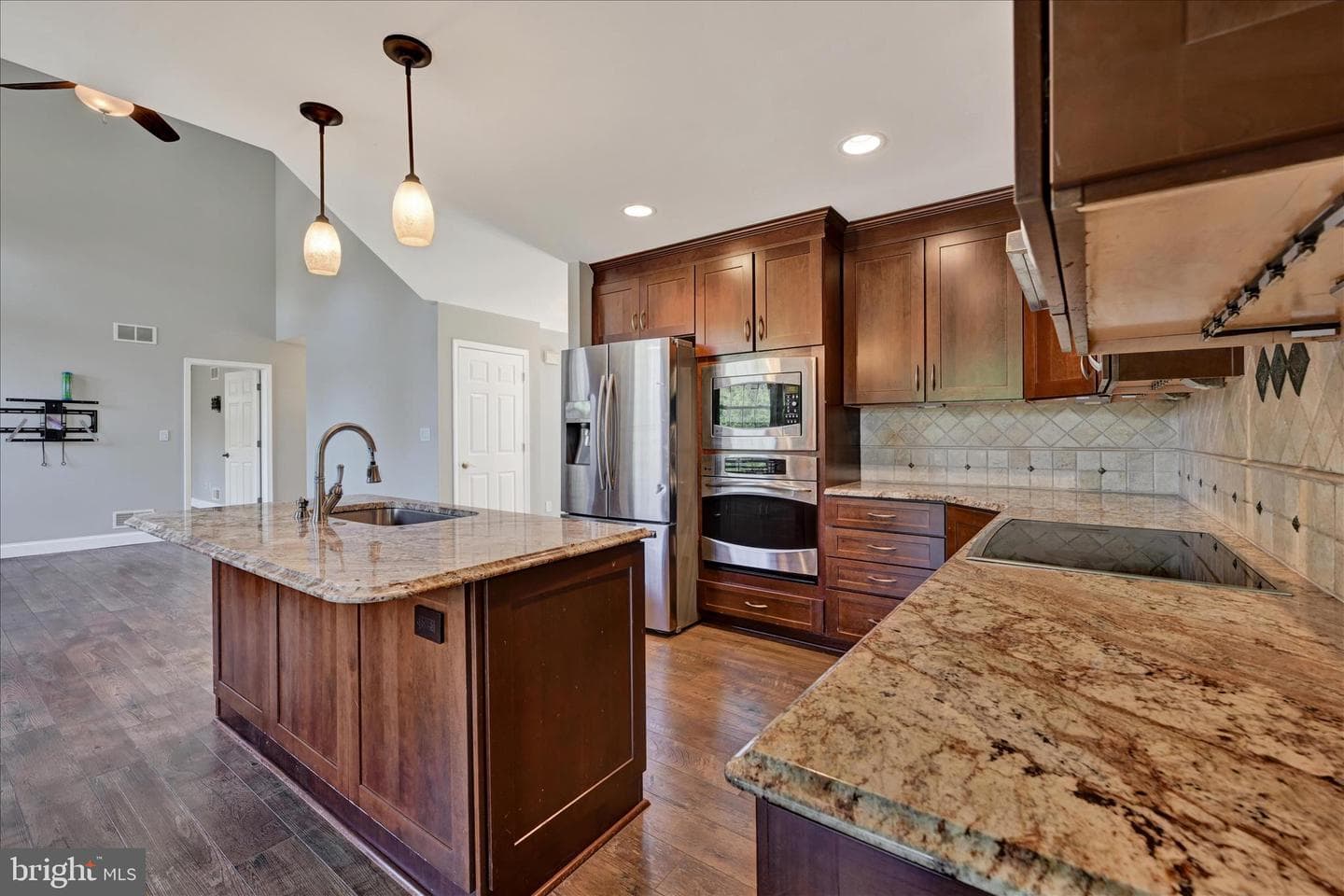 24 Landau Drive photo 30