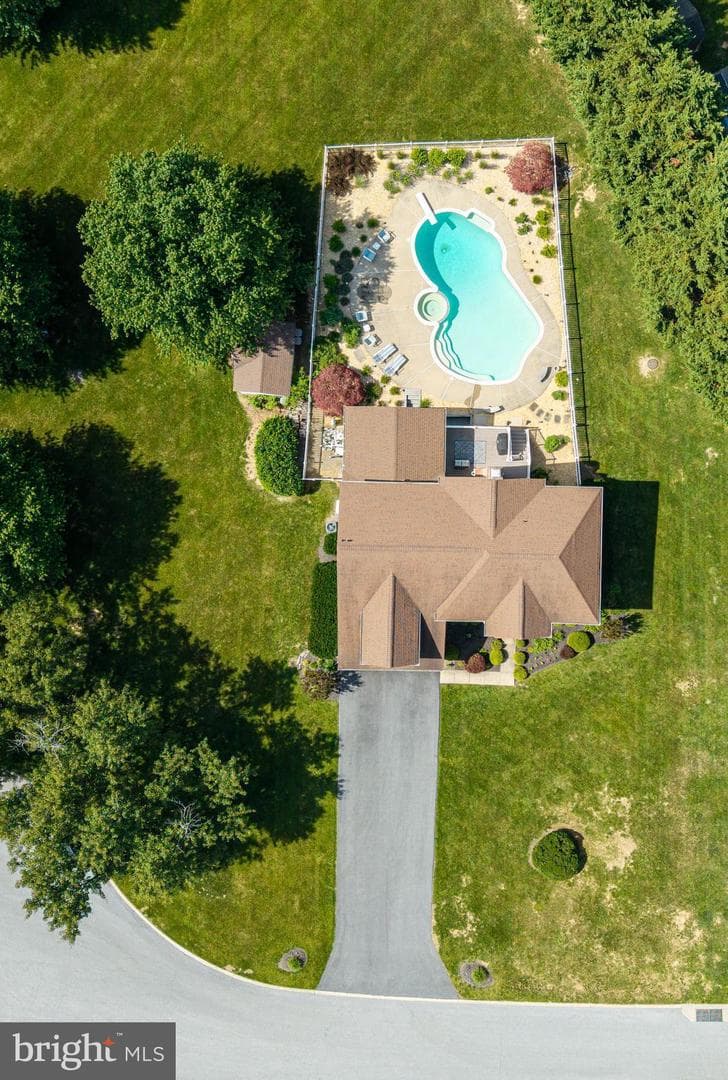 4915 Jalmia Road photo 44