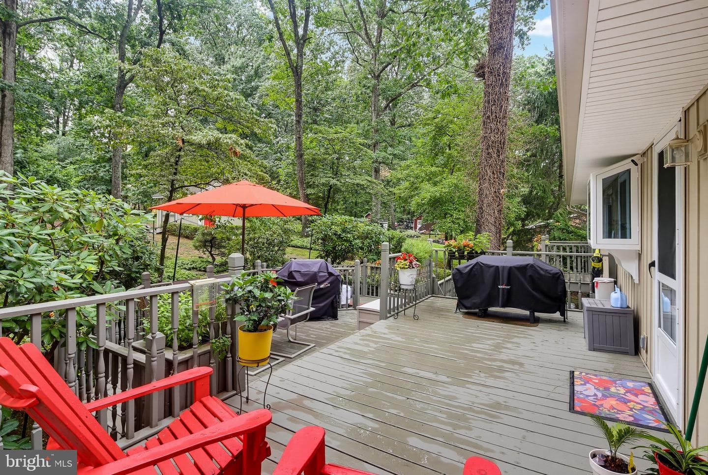 605 East Court photo 43