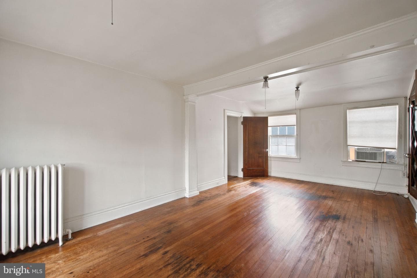 112 E Main Street photo 32