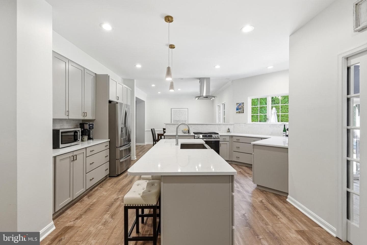2025 Sherryl Avenue photo 12
