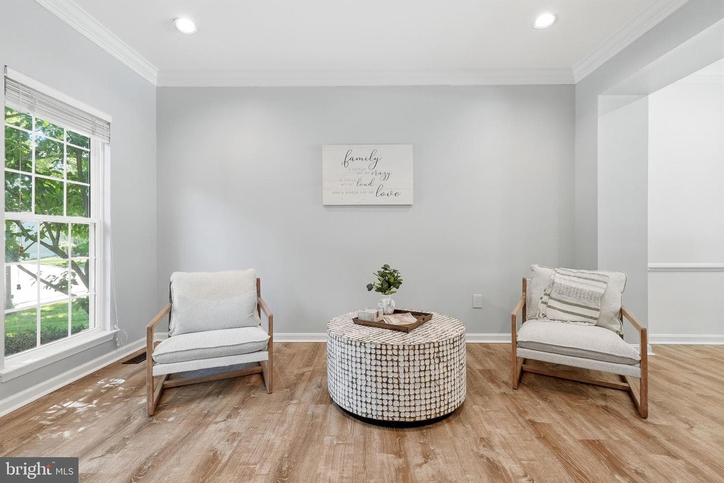 2025 Sherryl Avenue photo 9