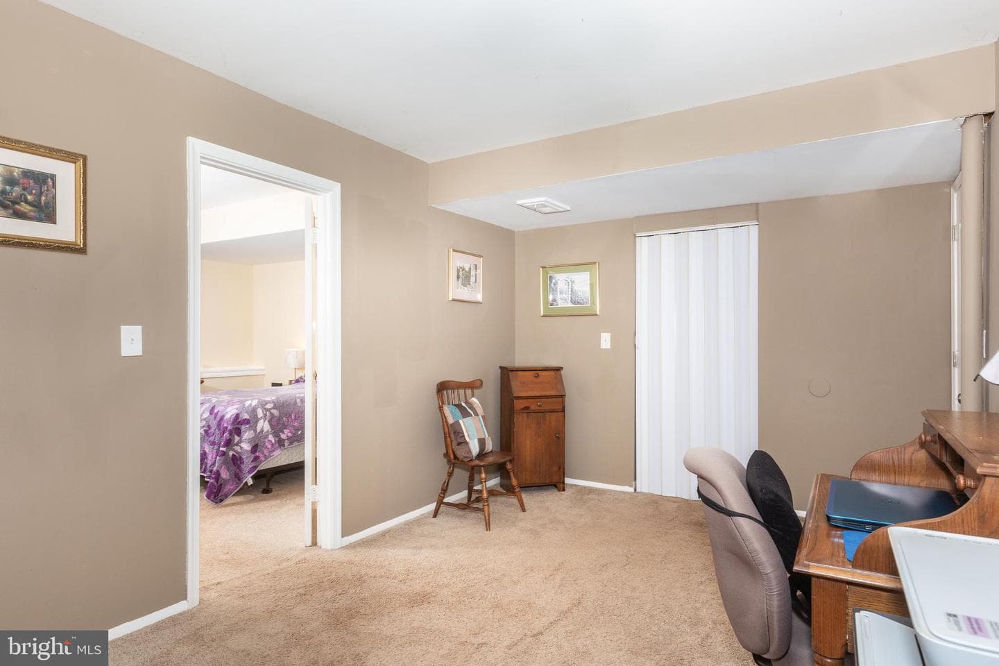 112 Baumgardner Avenue photo 33
