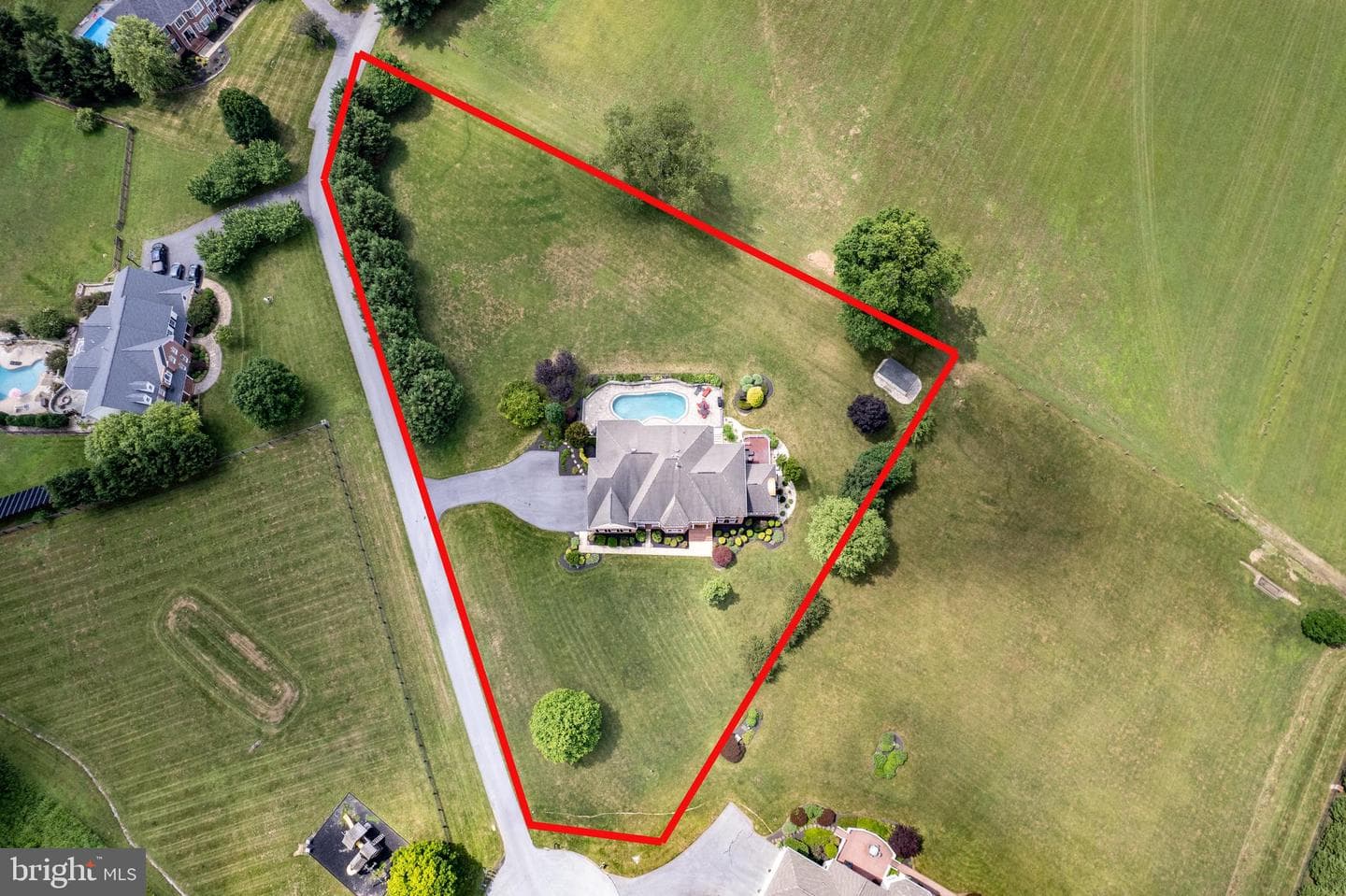 6050 Moore Drive photo 3