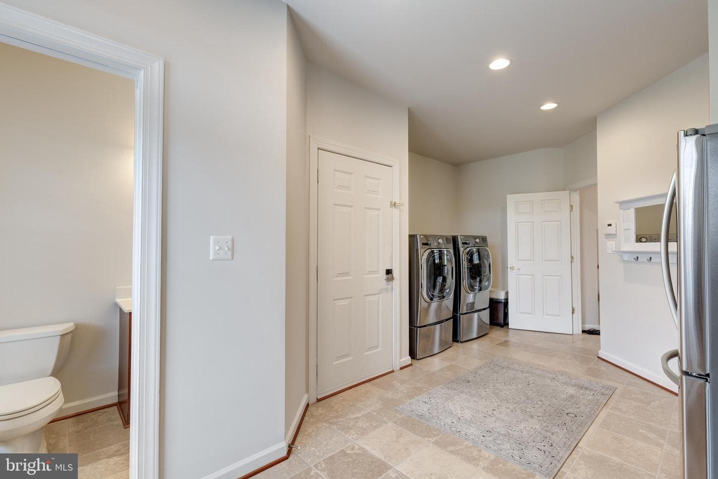 6050 Moore Drive photo 30