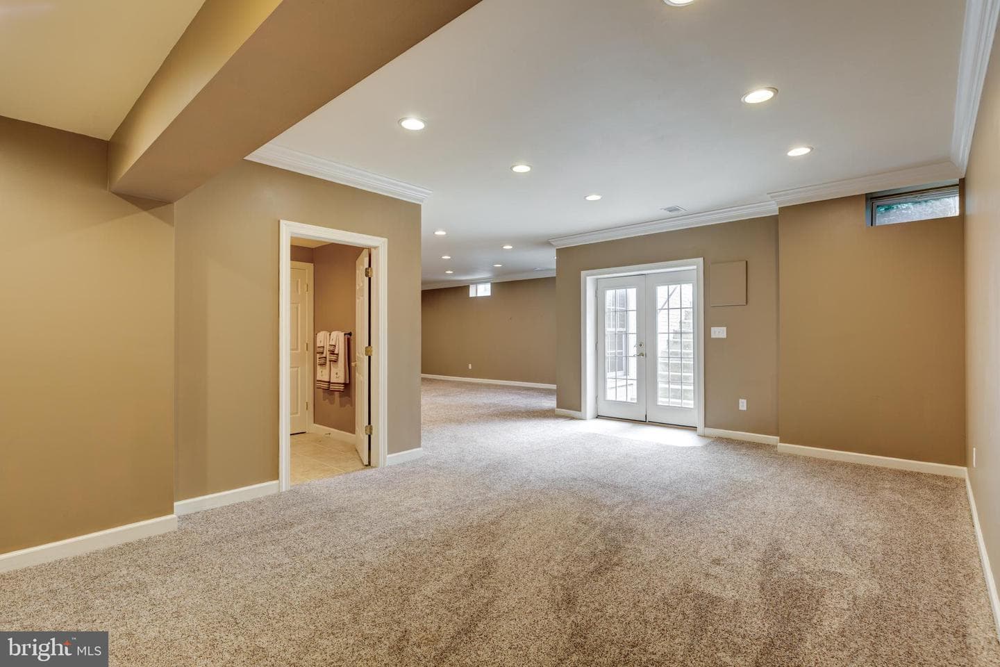 6050 Moore Drive photo 65
