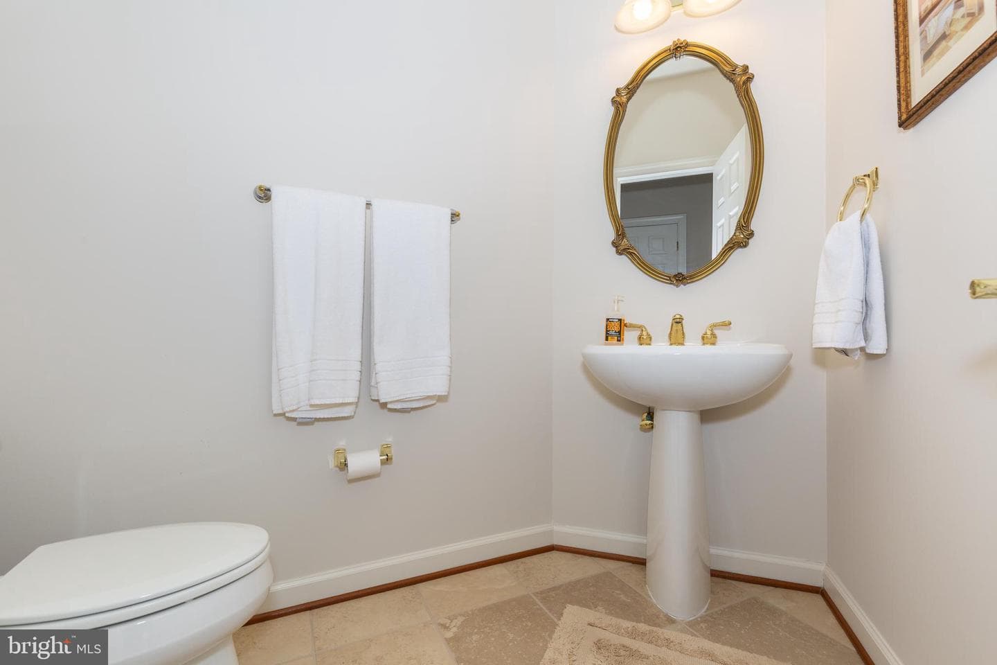 6050 Moore Drive photo 7