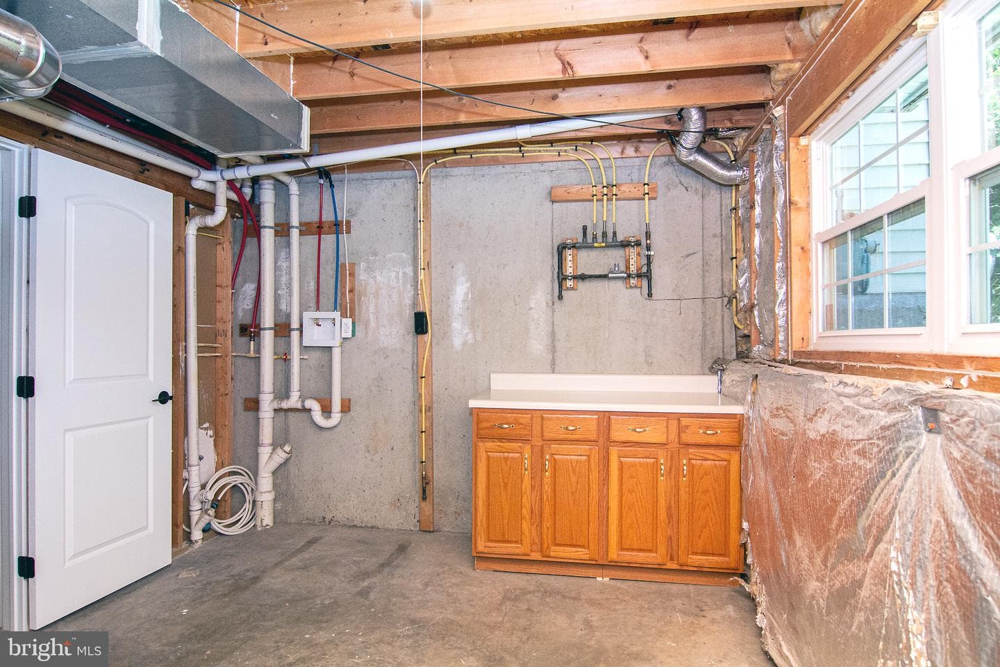 647 Windsor Drive photo 33