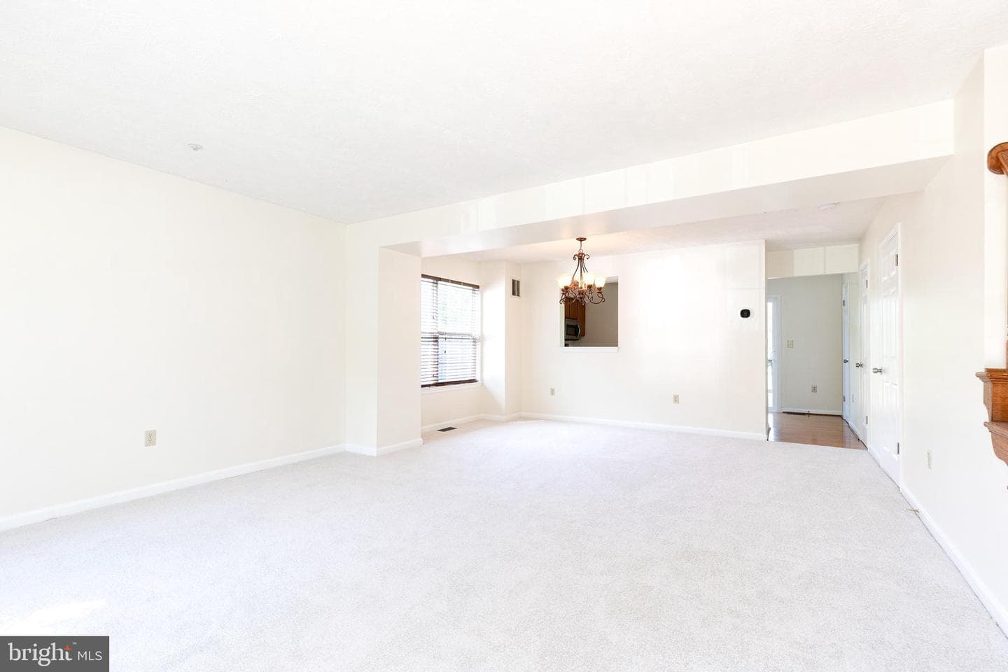 710 Medinah Circle photo 3