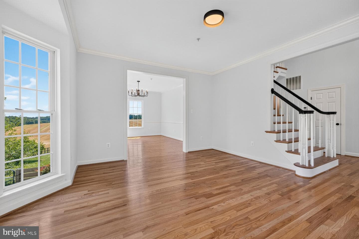 5891 Woodbine Road photo 4