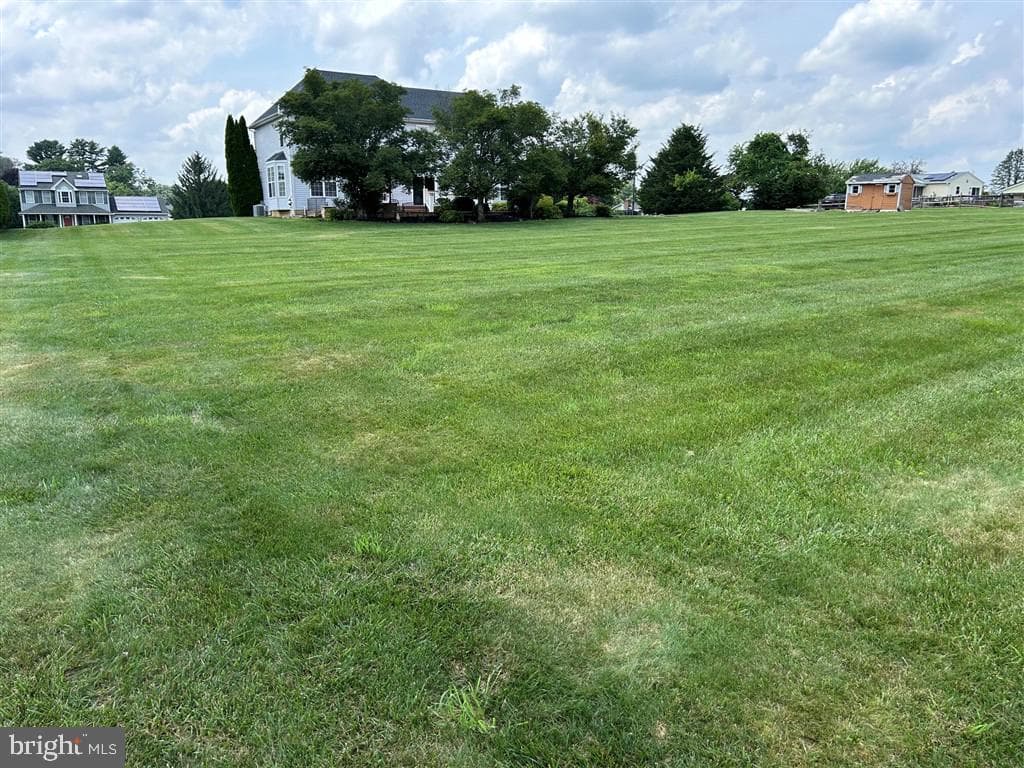 2521 Karen Way photo 14