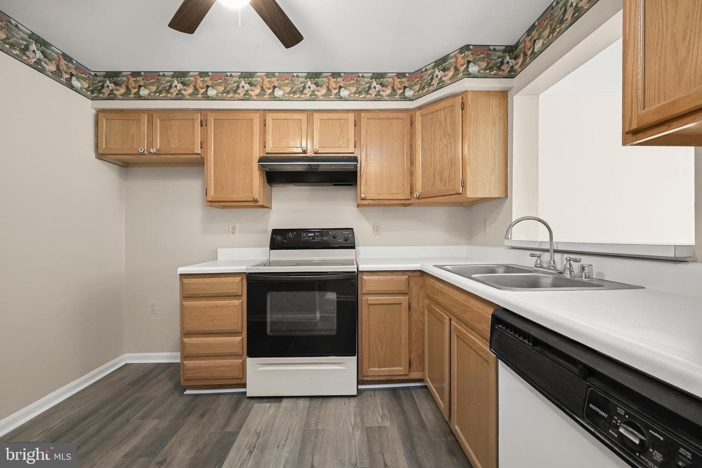 395 Kingsbury Way #c11 photo 3