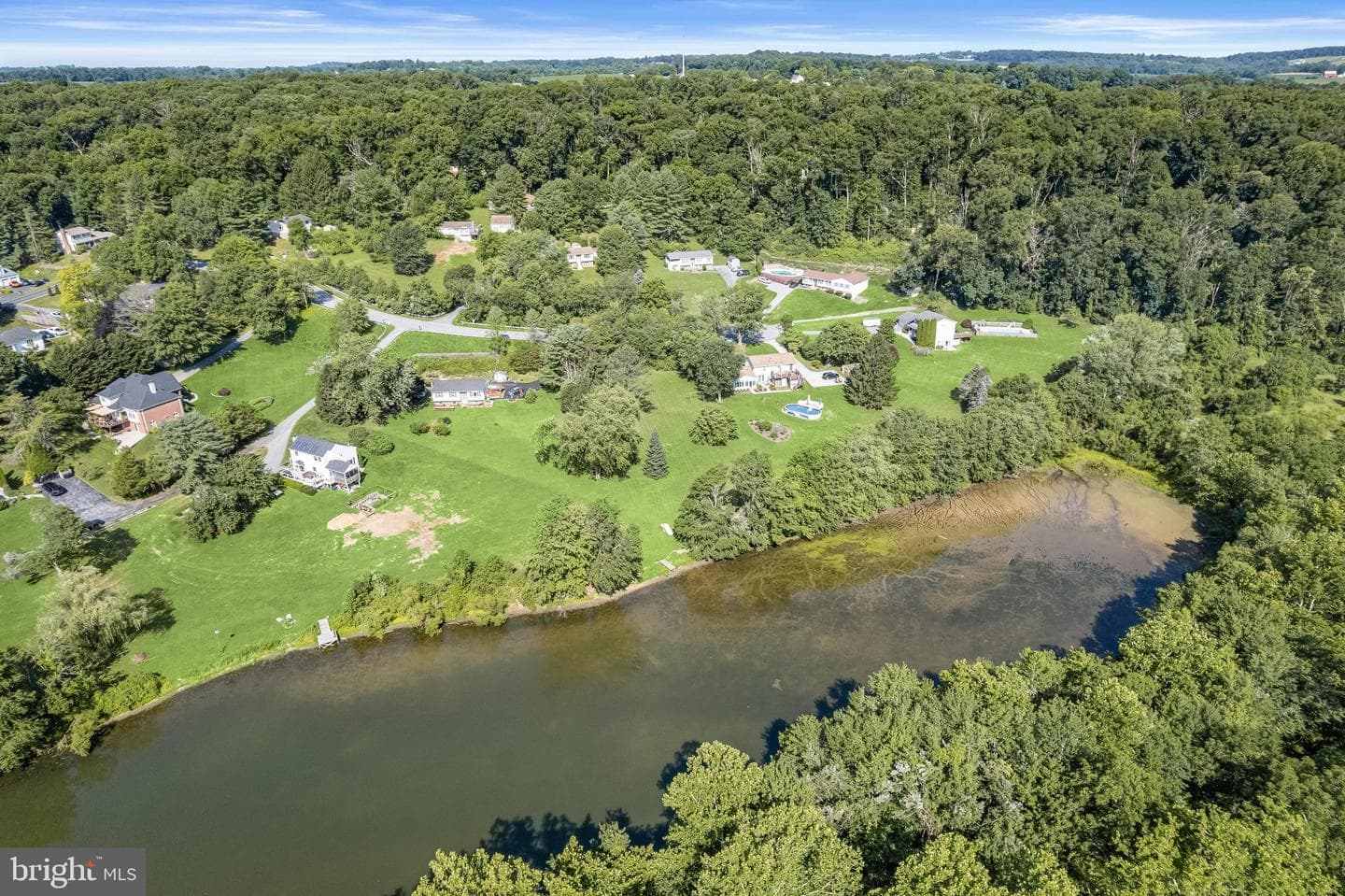 308 Waterview Court photo 43