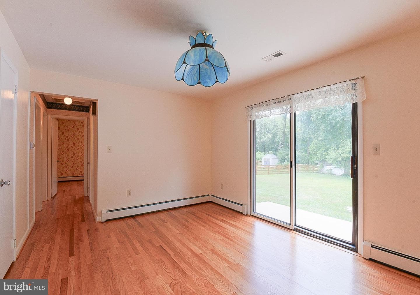 313 Wayne Avenue photo 16