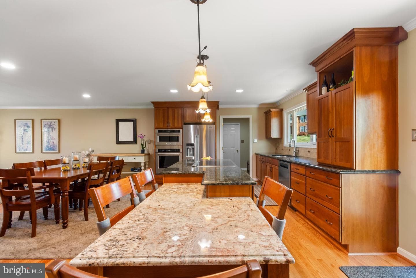 3206 Eves Way photo 8