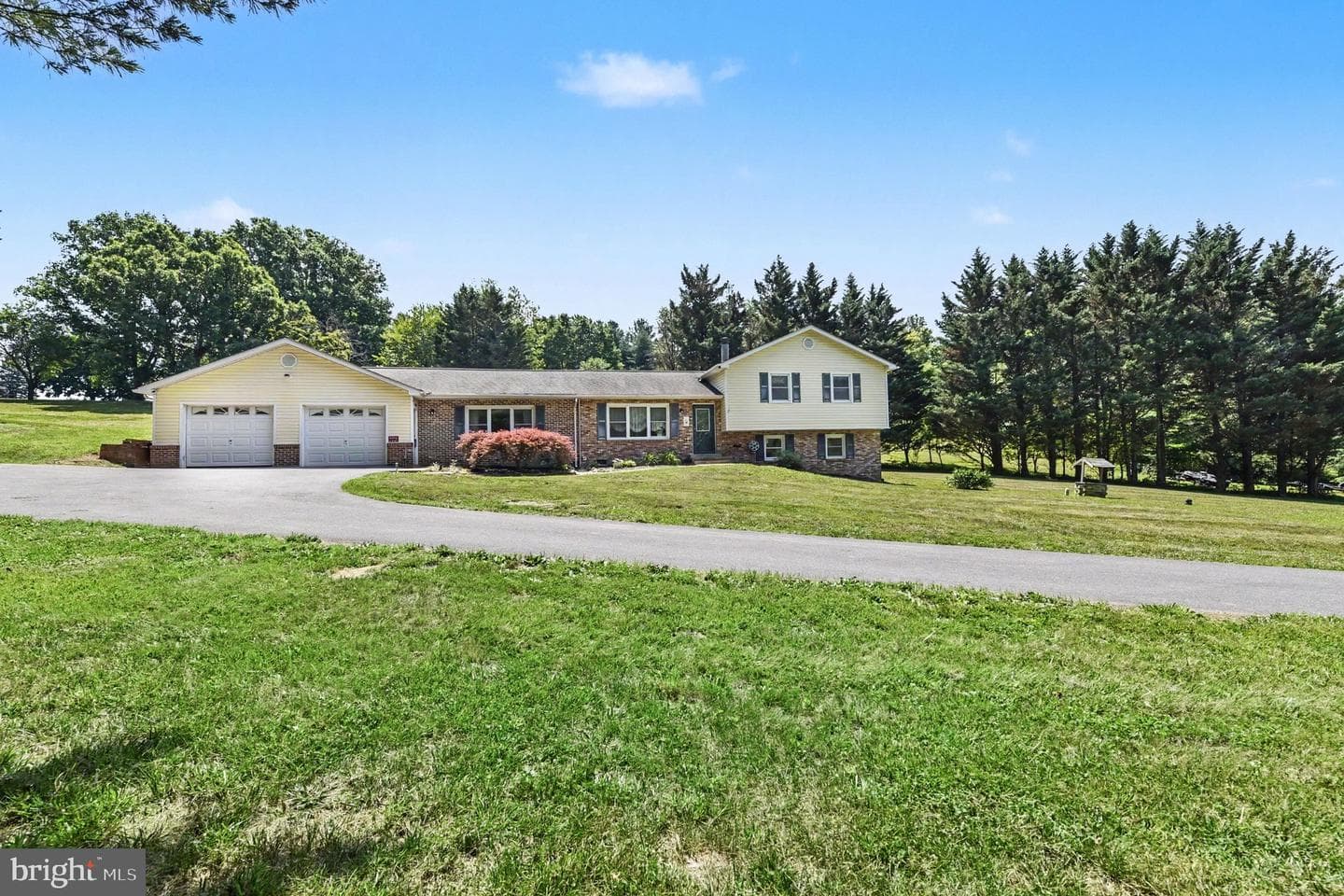 3944 Harrisville Rd, Mount Airy