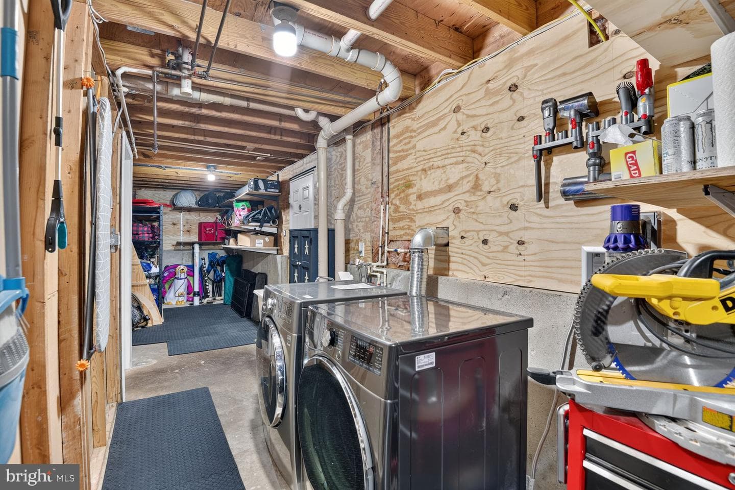1686 Gemini Drive photo 24