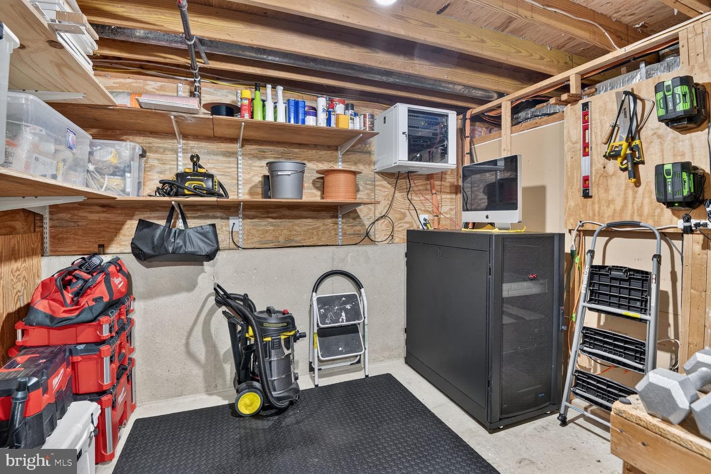 1686 Gemini Drive photo 25
