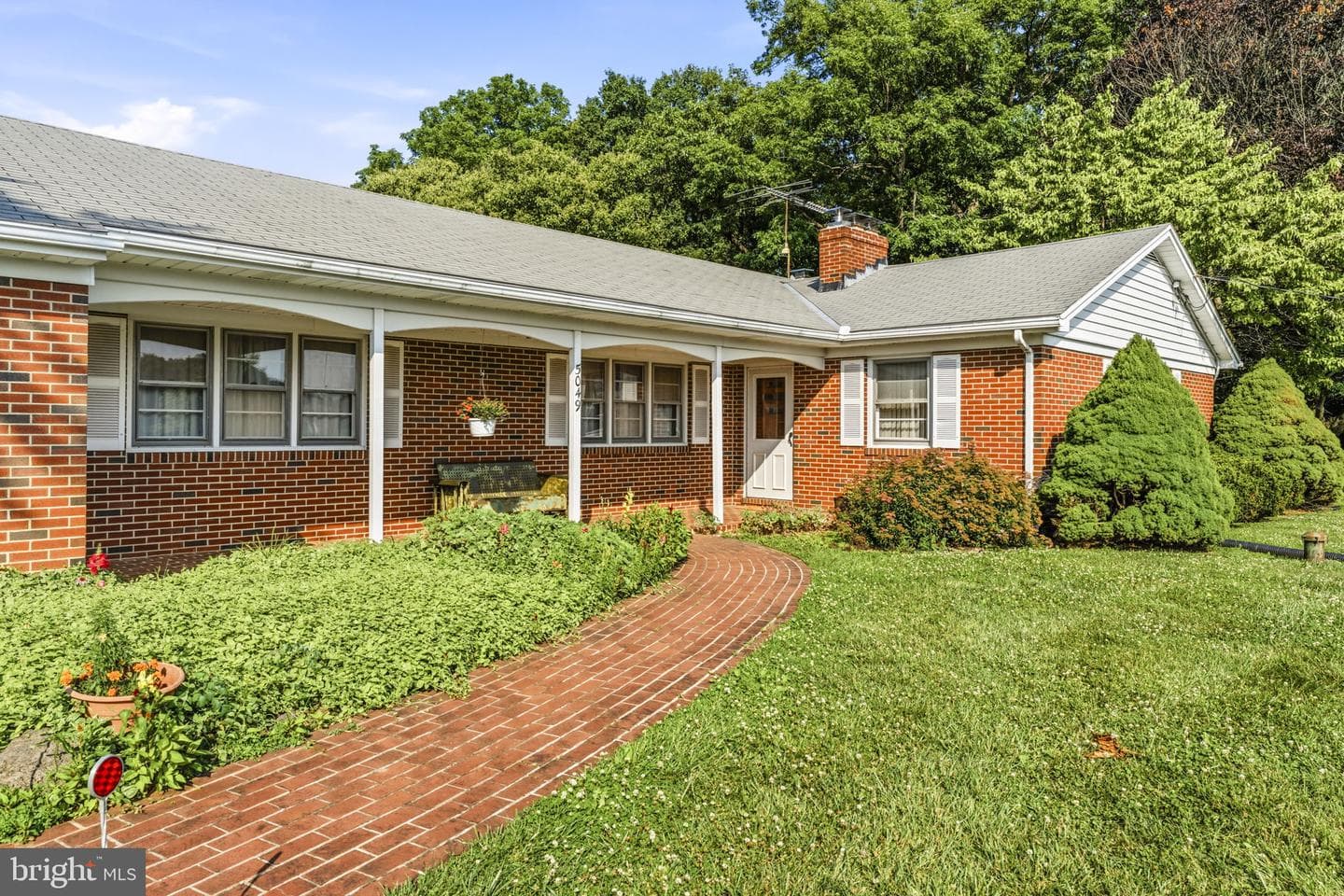 5049 Braddock Road photo 2