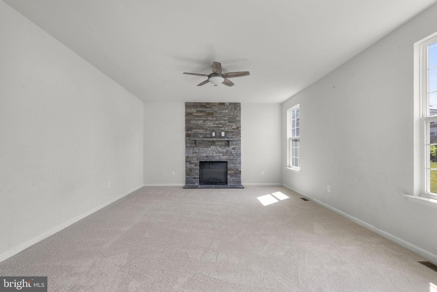 103 Wildflower Street photo 15