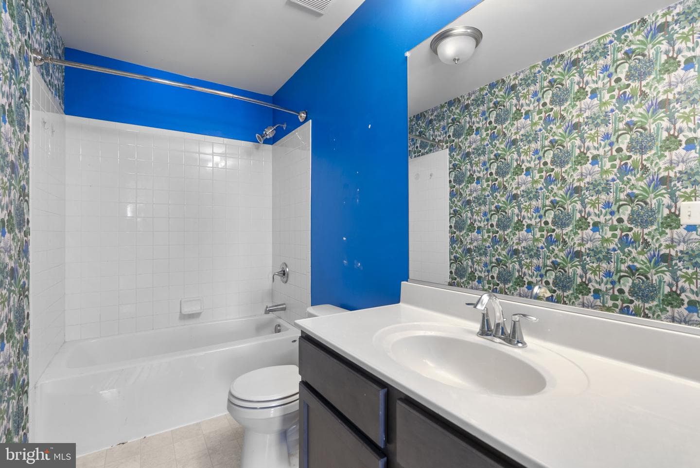 103 Wildflower Street photo 28