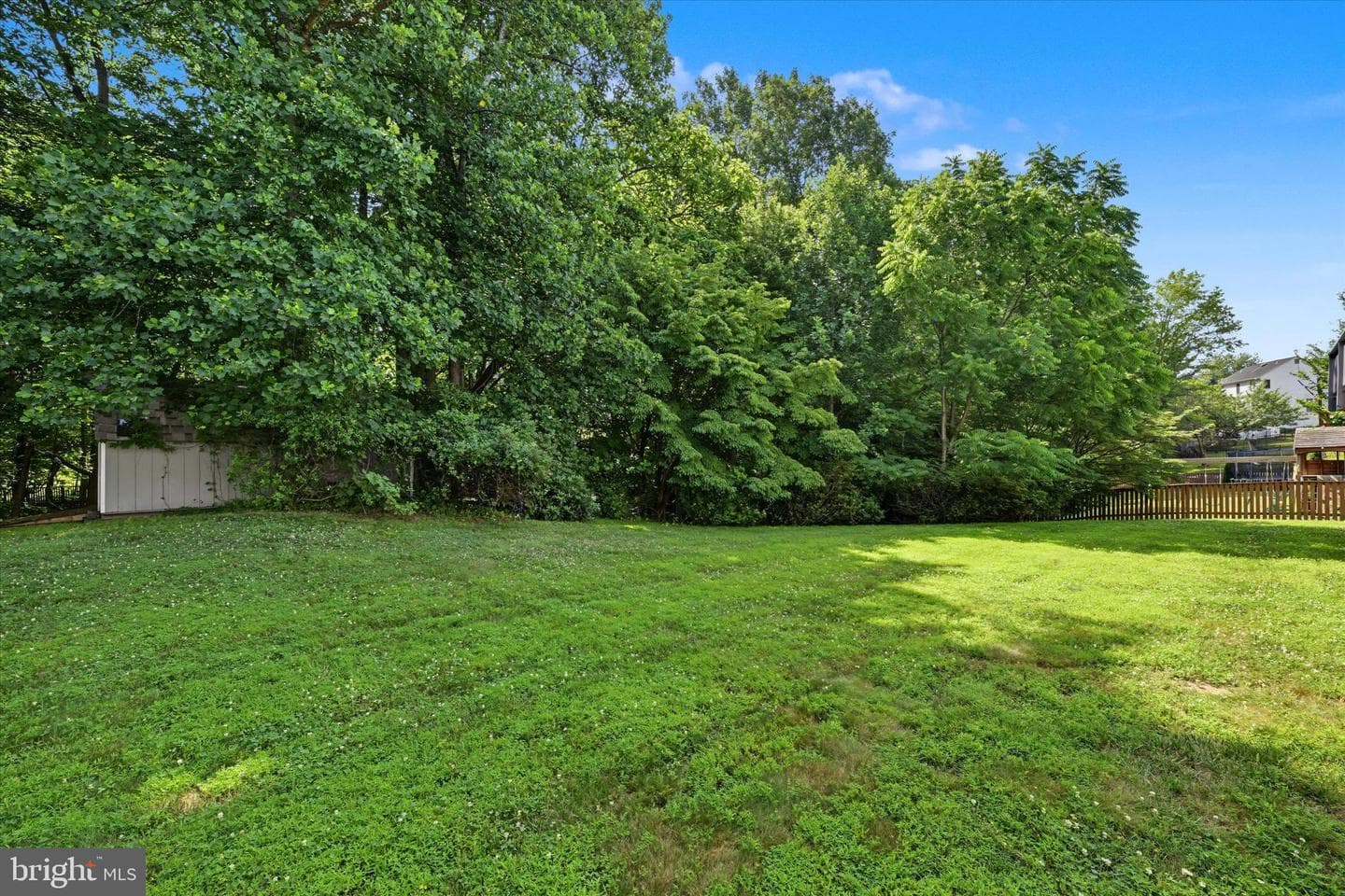 812 Caren Drive photo 36