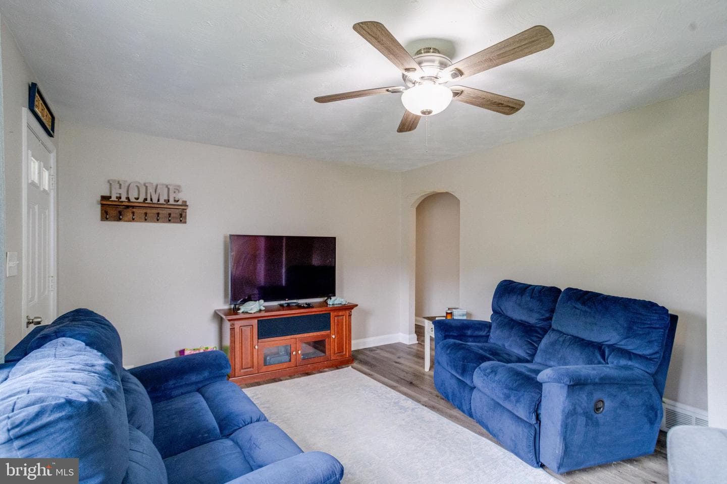 2552 Arthur Avenue photo 13