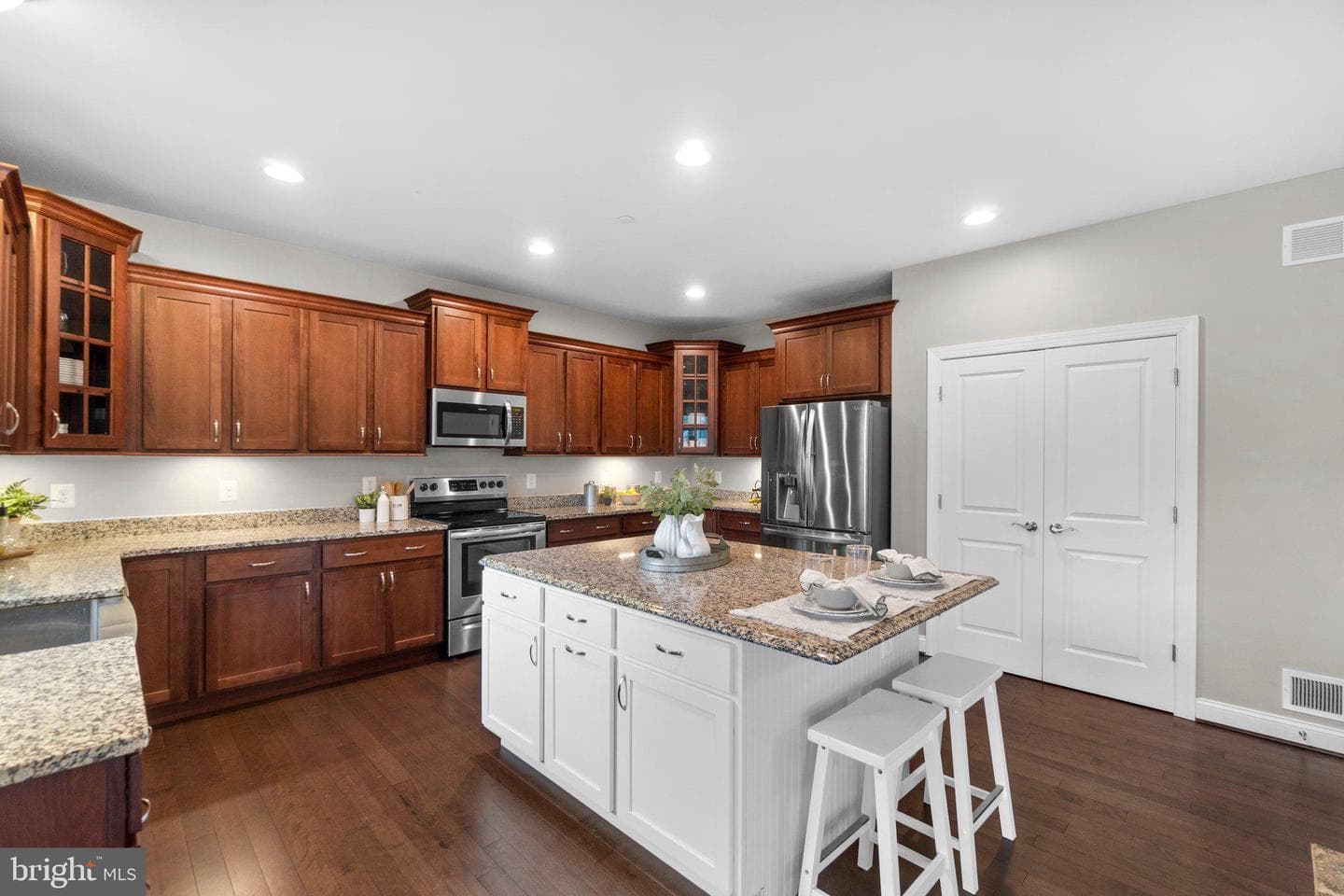 945 Kayley Dr NW Sykesville Md 21784 photo 3