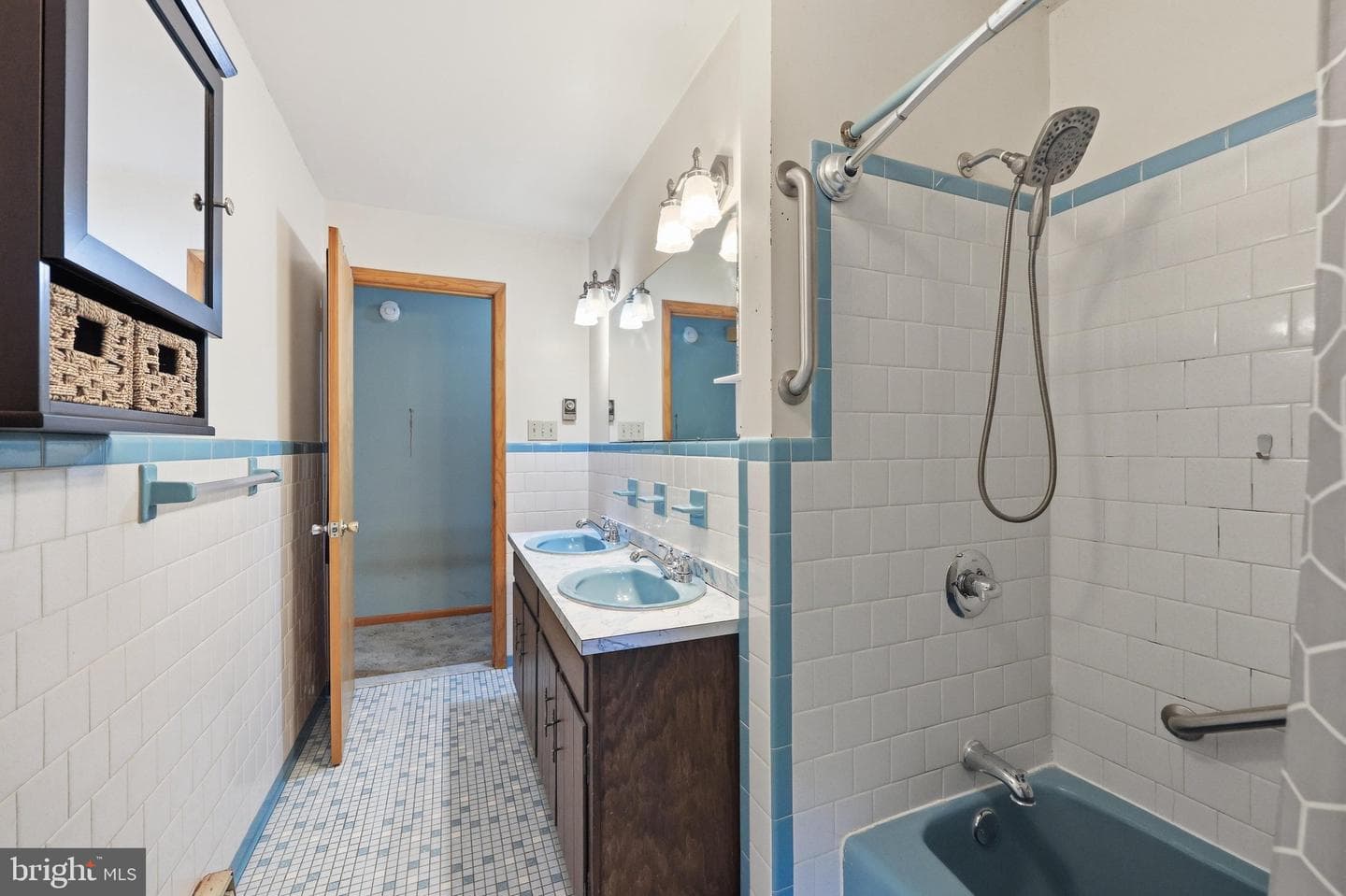 1812 W Liberty Road photo 31