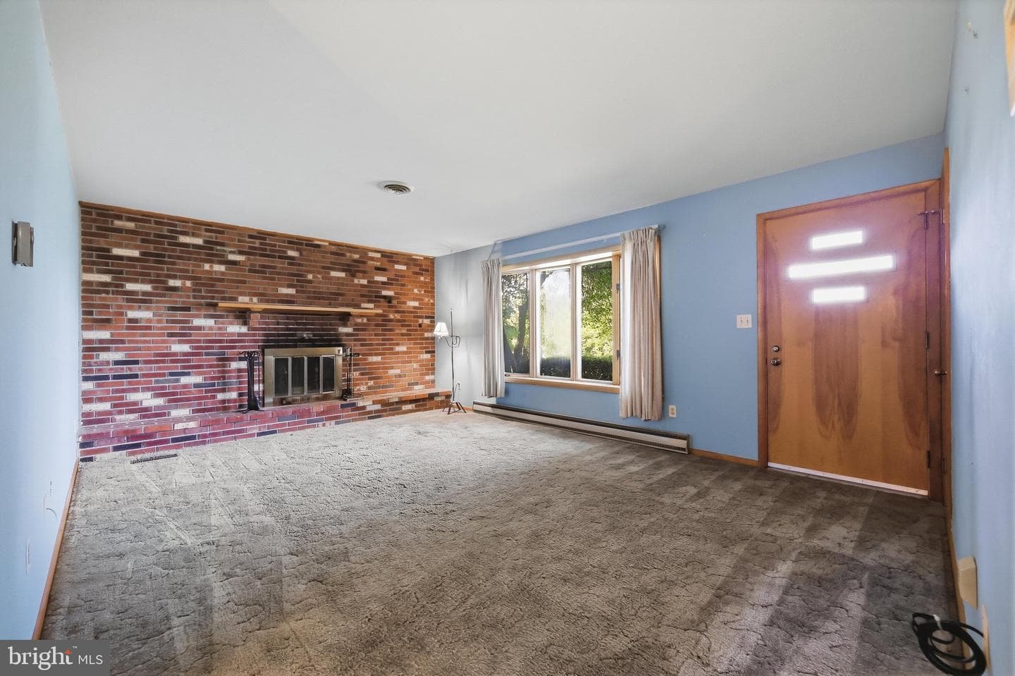 1812 W Liberty Road photo 5