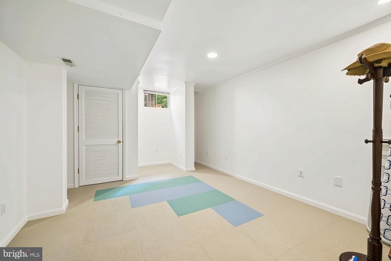1480 Algonquin Court photo 29