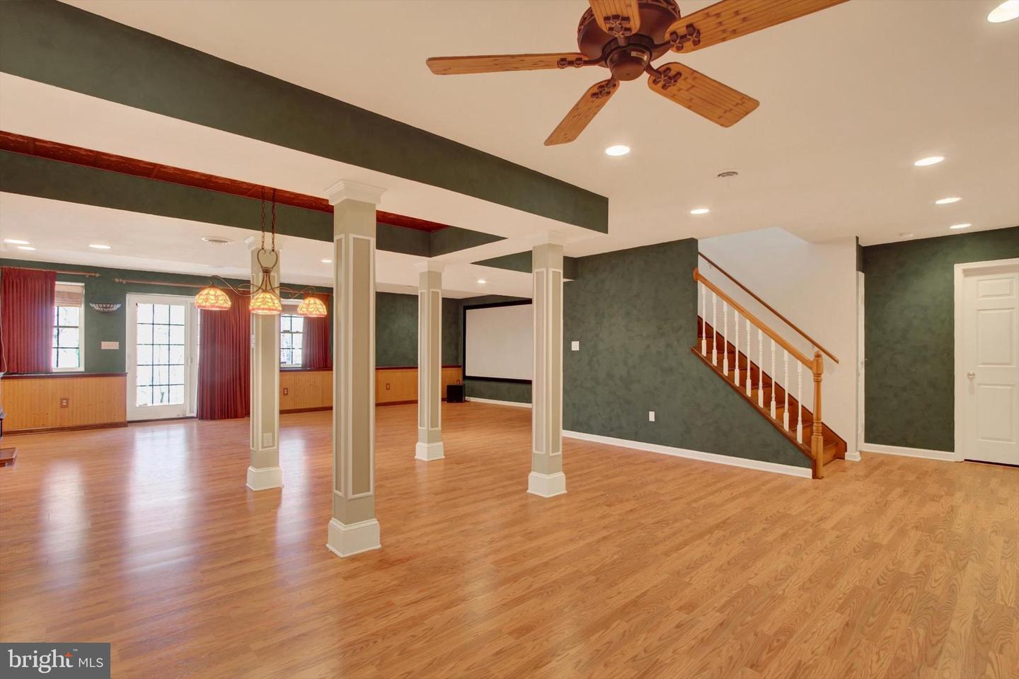 3088 Fenwick Drive photo 45